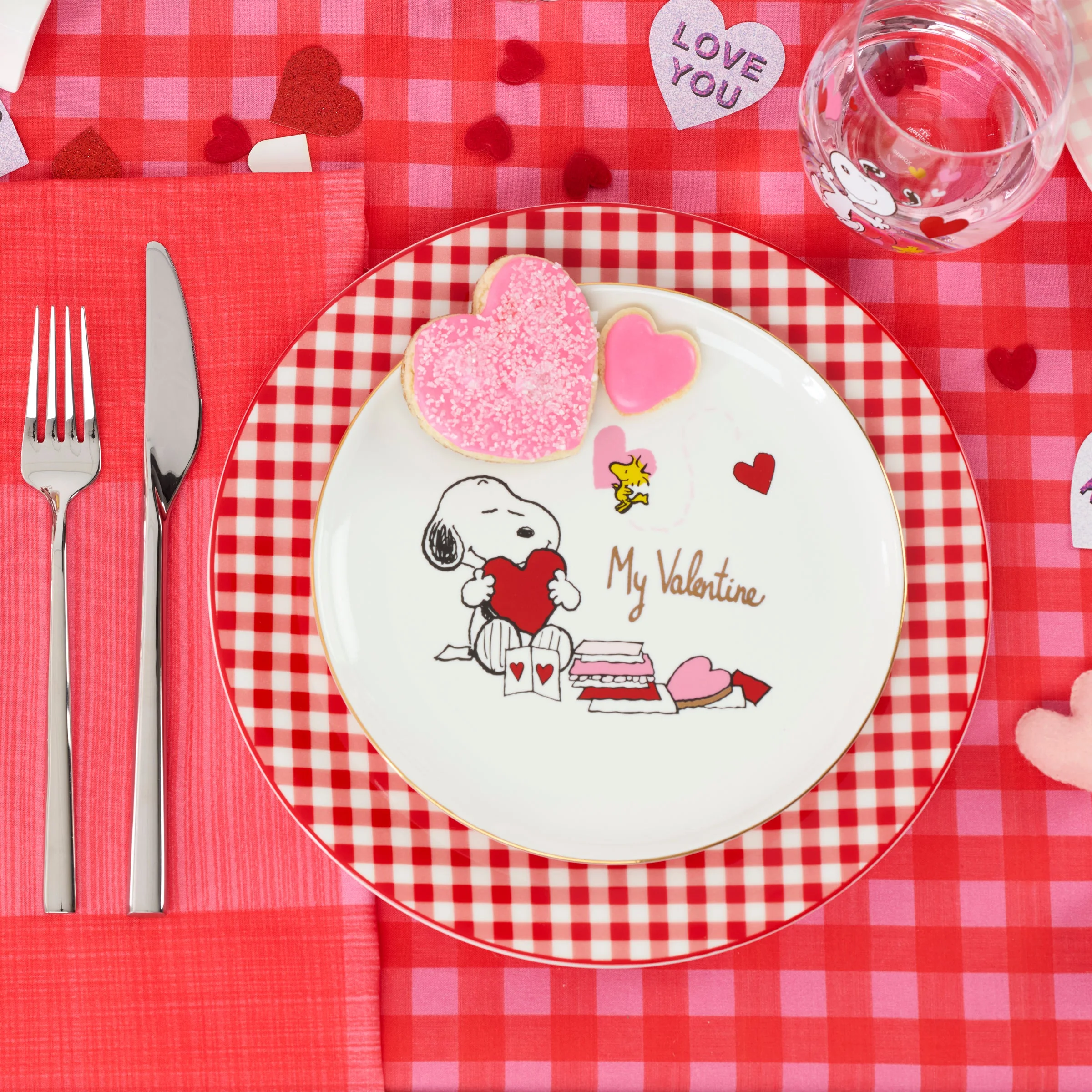 Gingham Red Dinner Plates, Set of 4 - Image 3