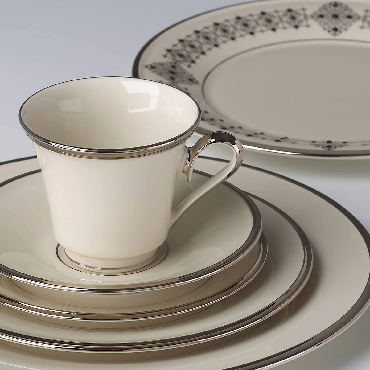 Solitaire 5-Piece Place Setting - Image 2