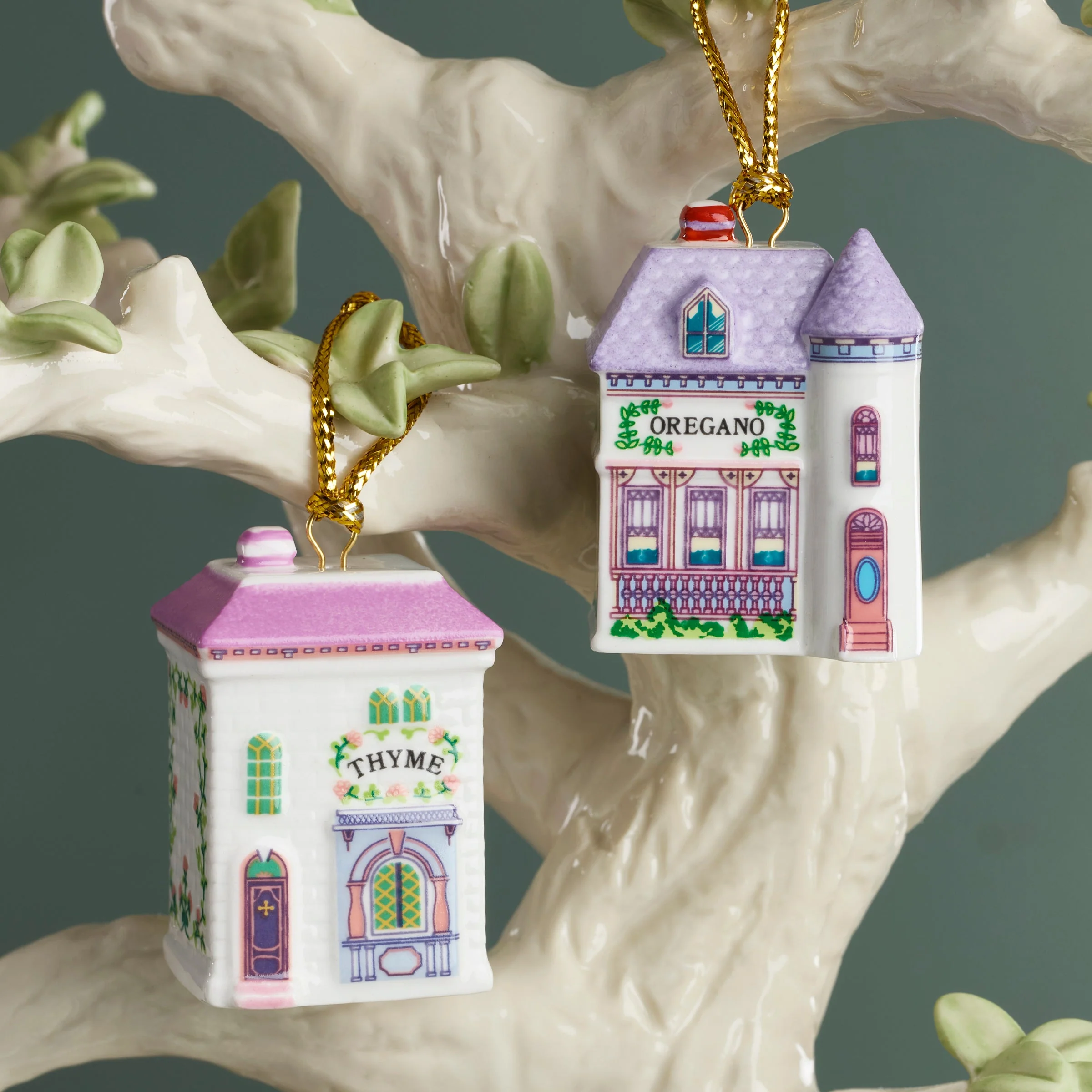 Lenox Spice Village 10-Piece Mini Ornament Set - Image 6