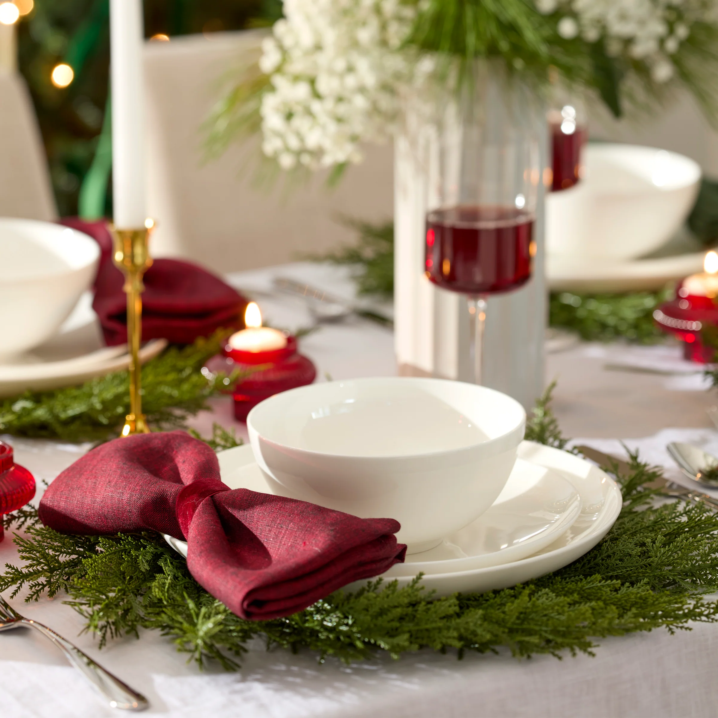 Studio 1414 Coupe 12-Piece Dinnerware Set - Image 18