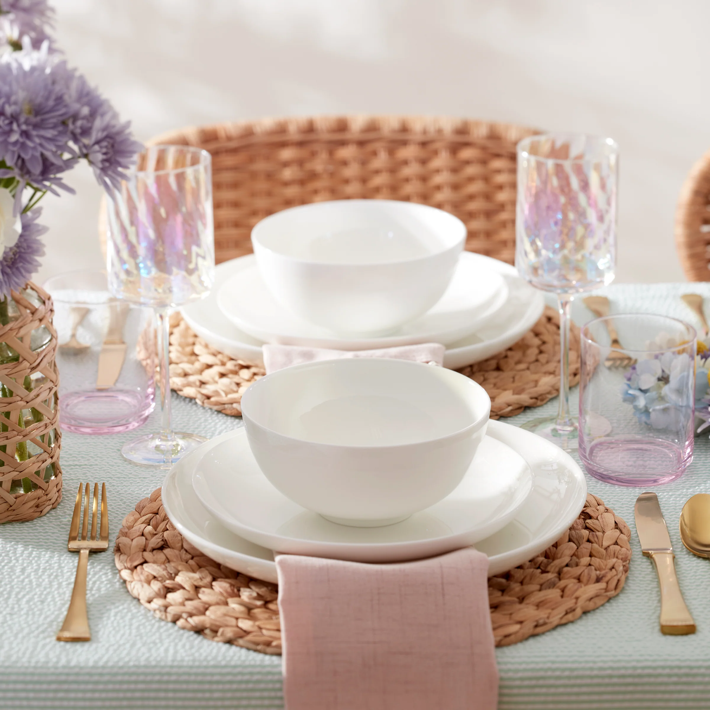 Studio 1414 Coupe 12-Piece Dinnerware Set - Image 10