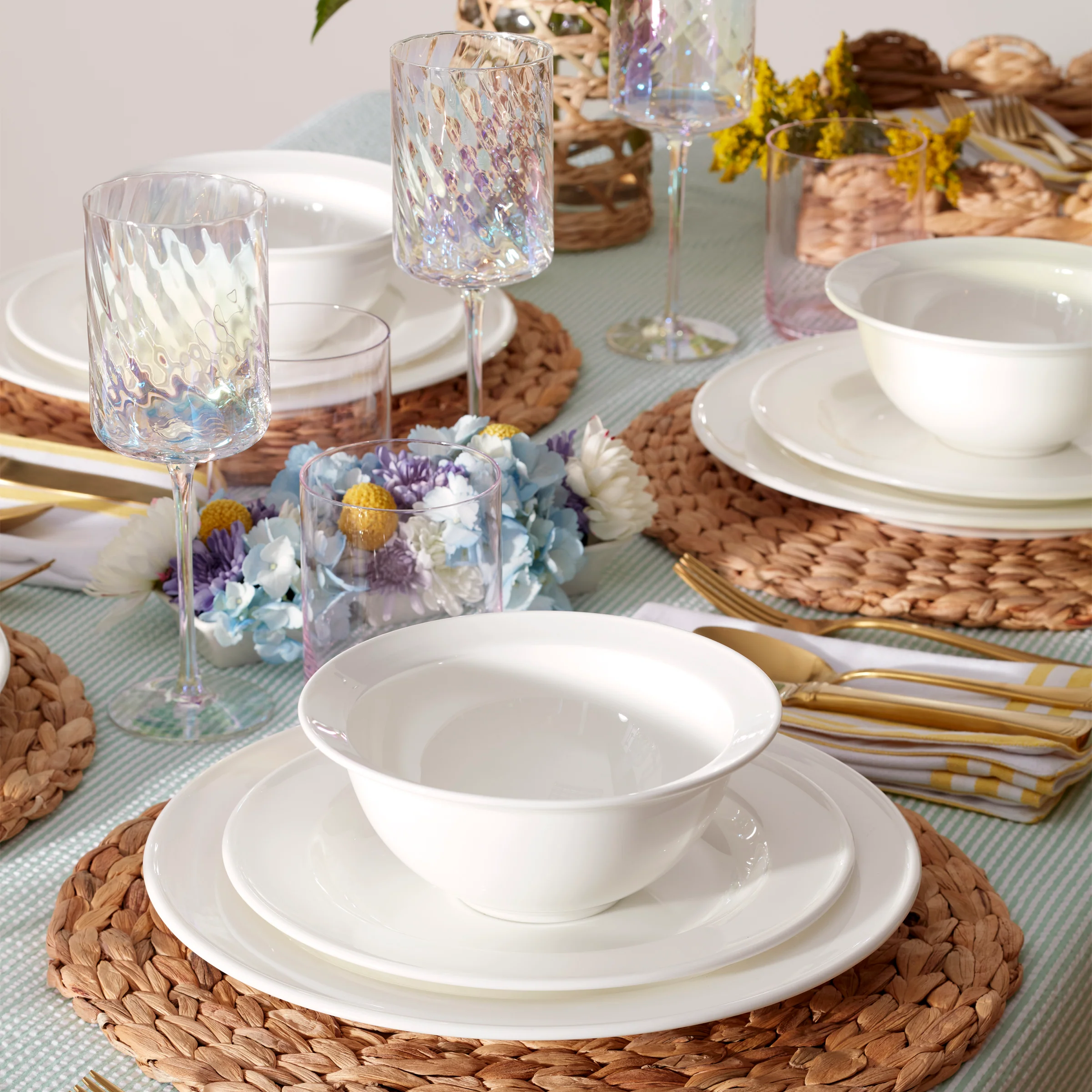 Studio 1414 Rimmed Accent Plates, Set of 6 - Image 4