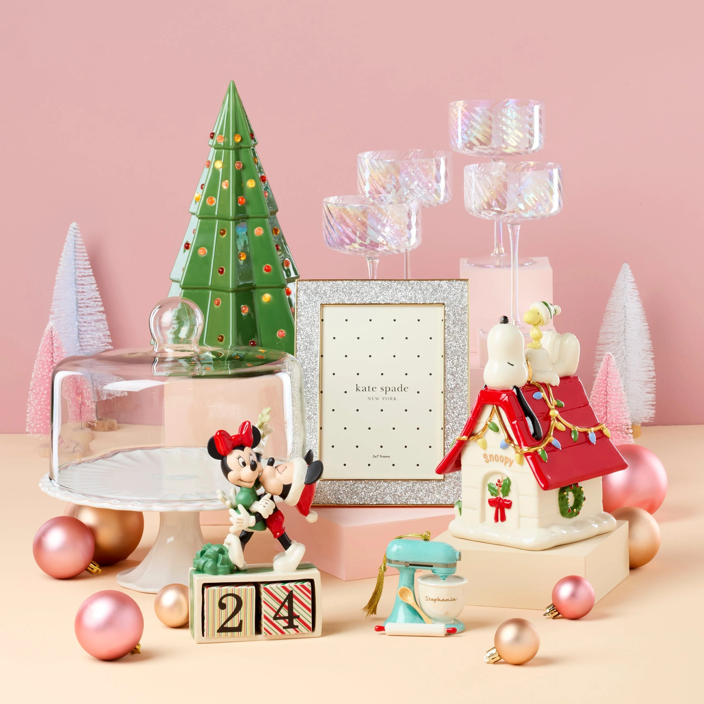 Snoopy Christmas Covered Candy Dish - Image 8