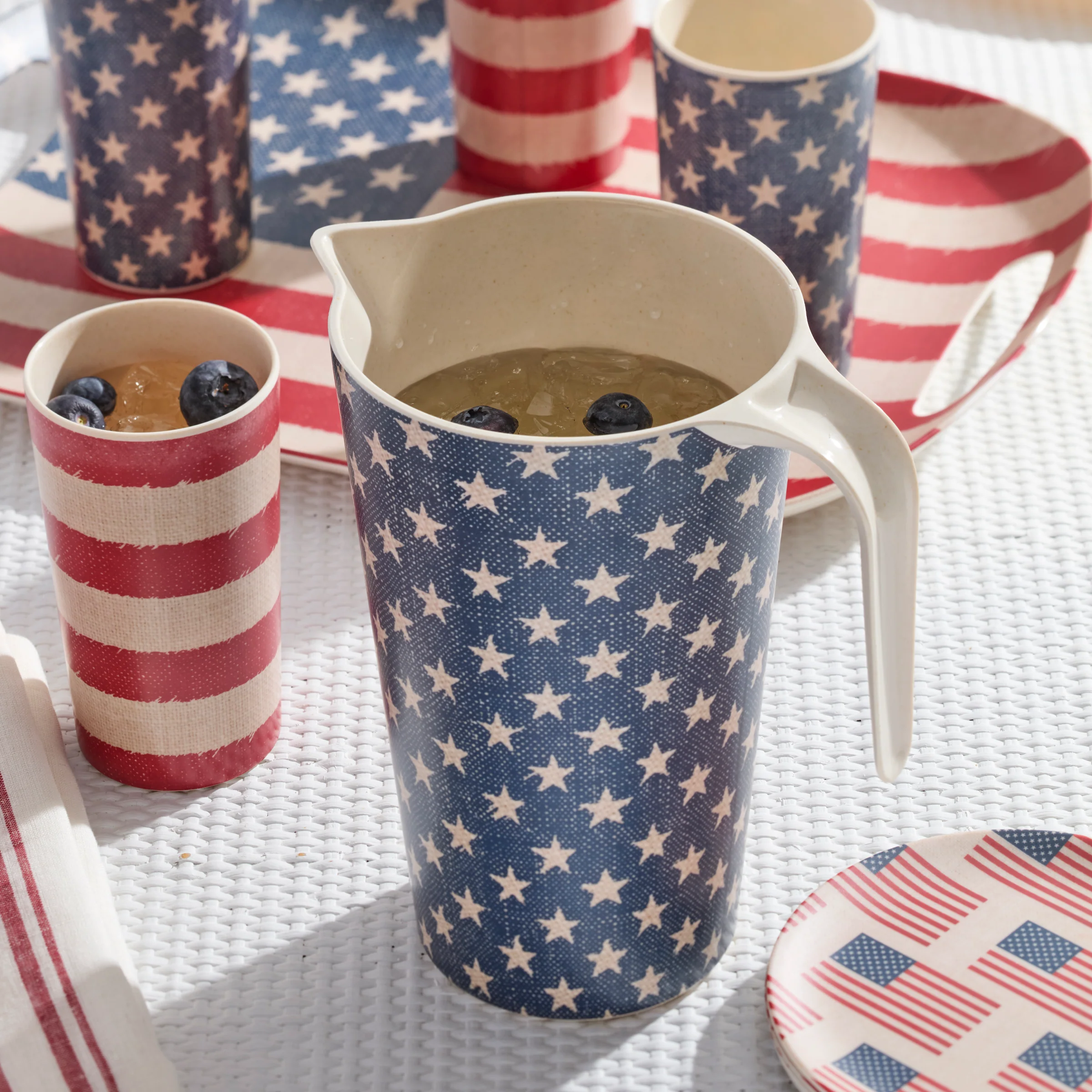 Vintage Americana Pitcher - Image 2