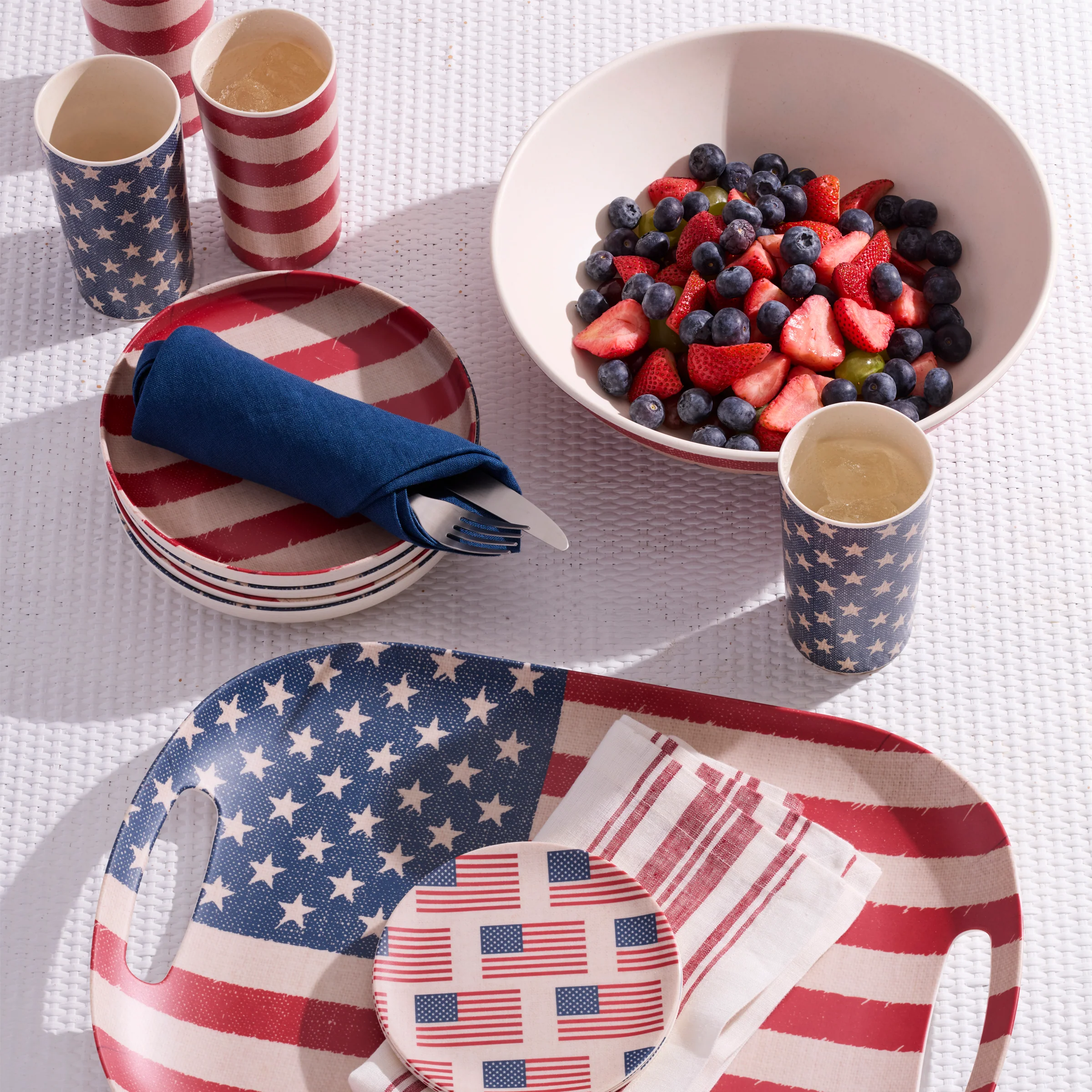 Vintage Americana Serving Bowl - Image 3