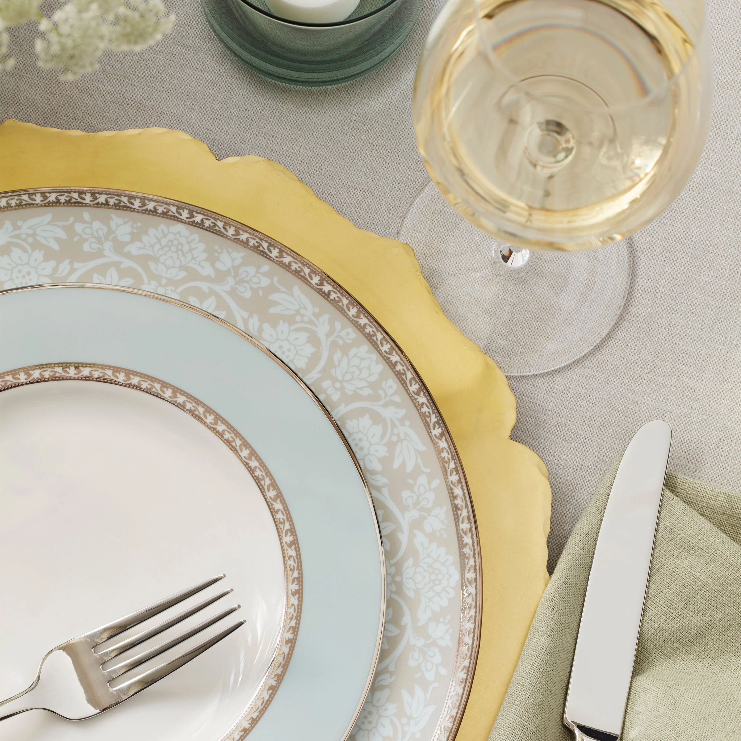 Westmore Dinner Plate - Image 6