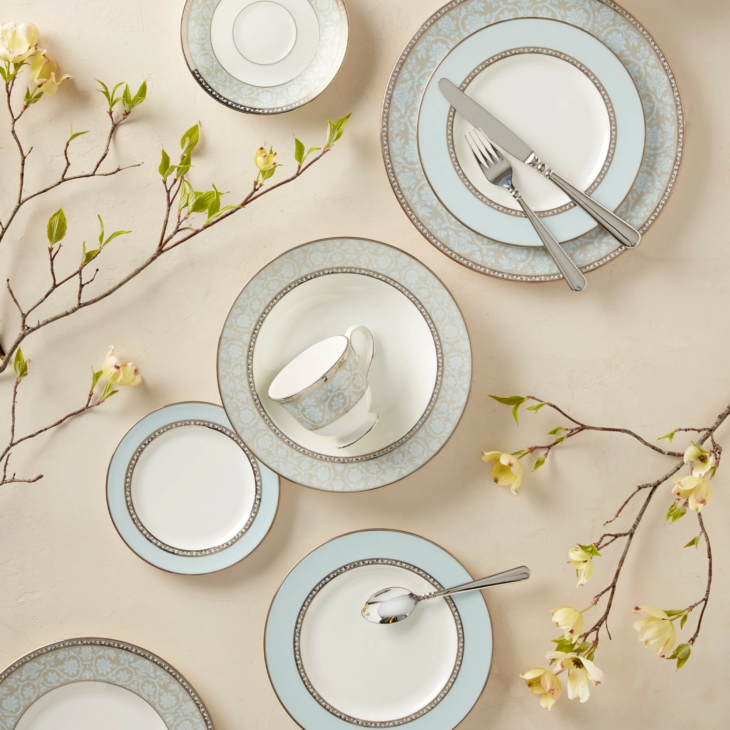 Westmore Dinner Plate - Image 7